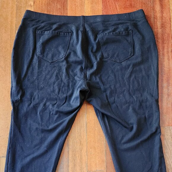 St. John's Bay Black Stretch Leggings Plus Size 3X - Picture 10 of 12